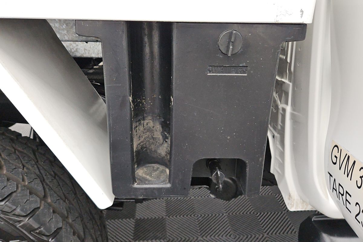 2019 Toyota Hilux SR GUN126R 4X4