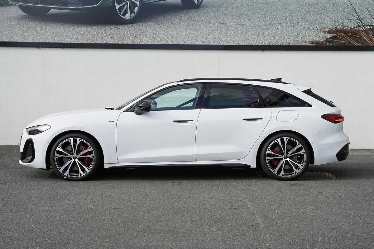 2025 Audi A5 e-hybrid S-Line B10