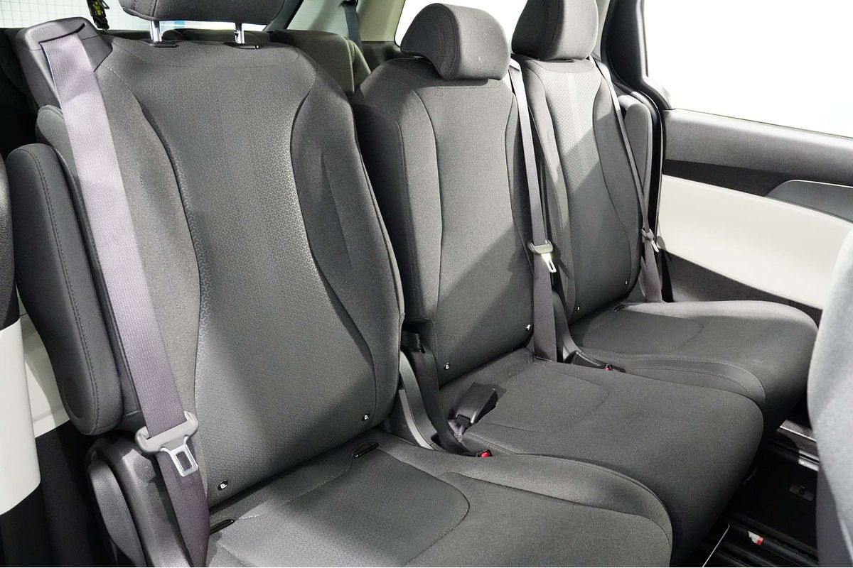 2022 Kia Carnival S KA4