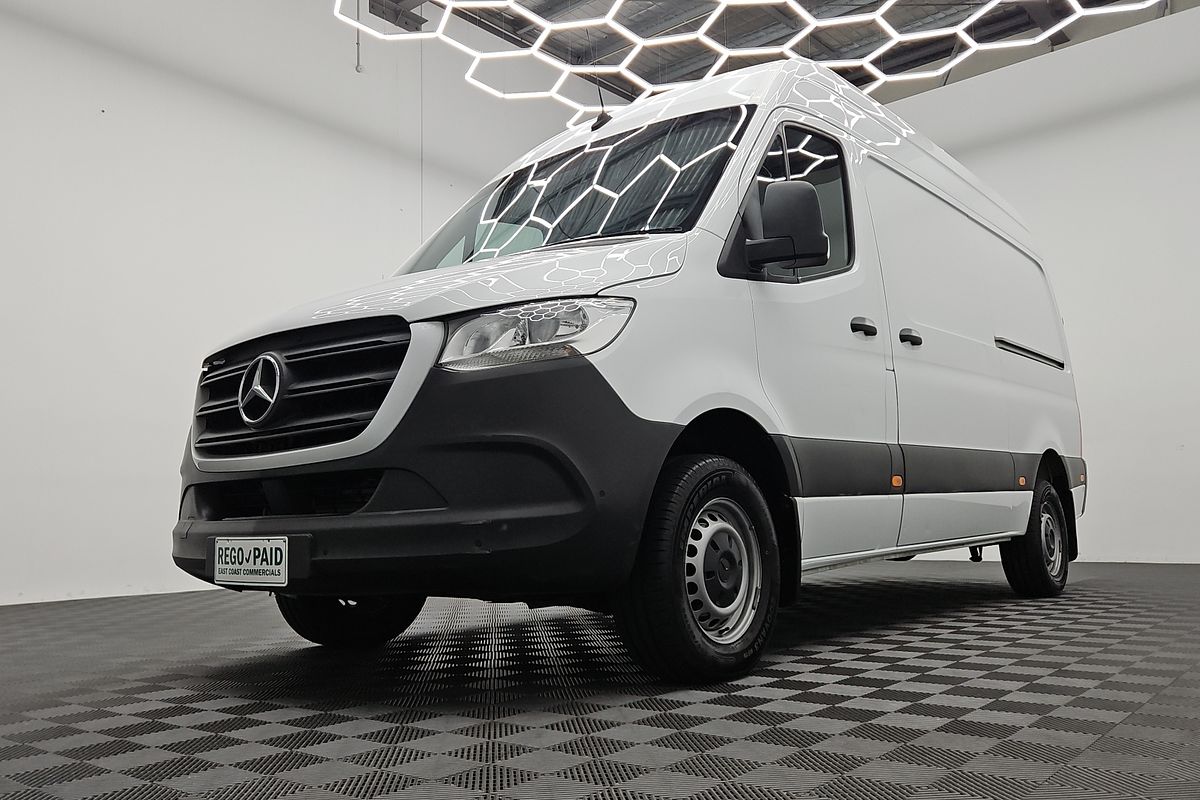 2021 Mercedes-Benz Sprinter 414CDI VS30 MWB Low Roof
