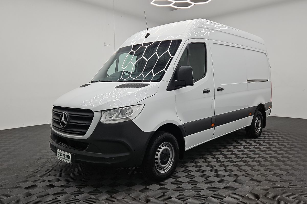 2021 Mercedes-Benz Sprinter 414CDI VS30 MWB Low Roof