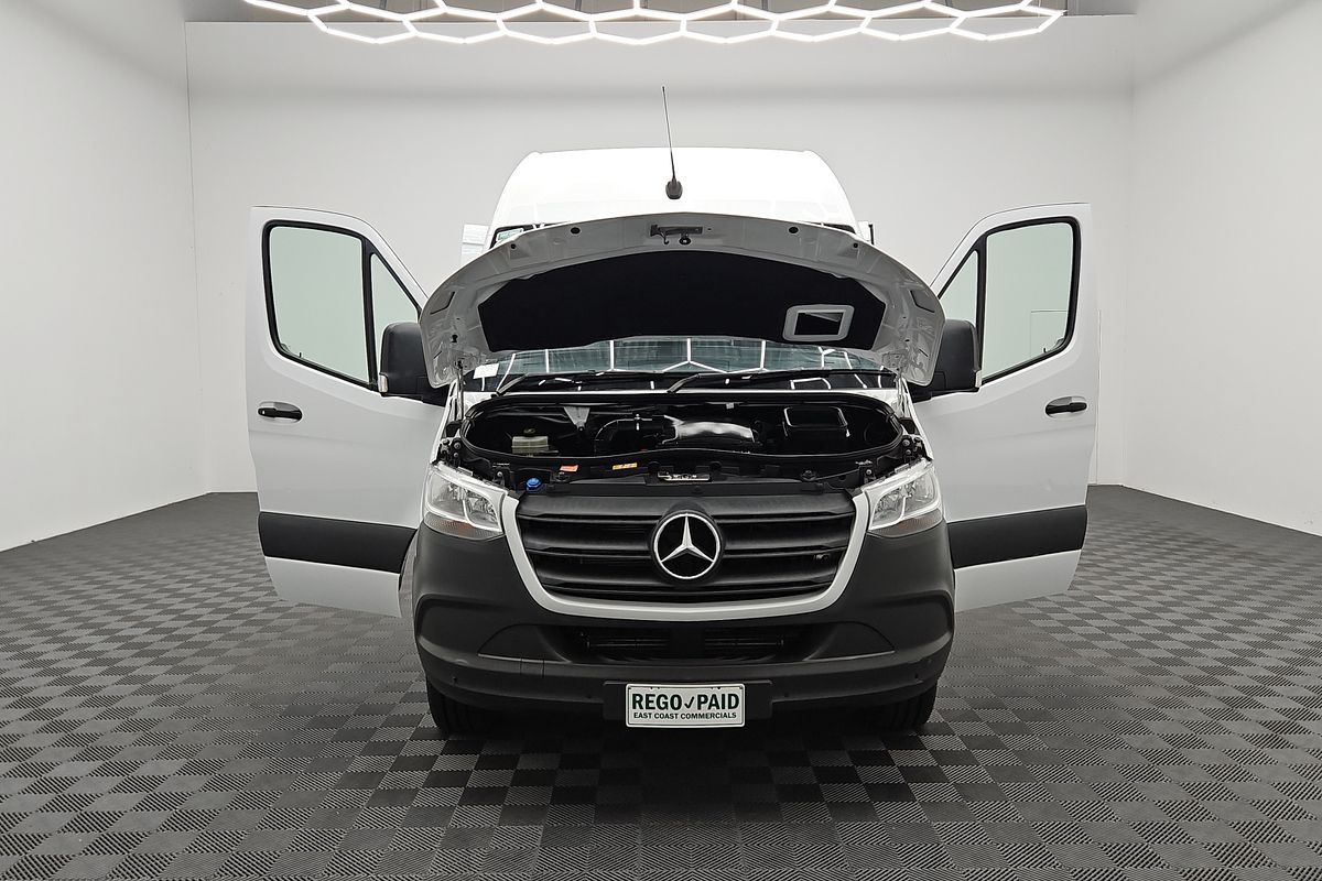 2021 Mercedes-Benz Sprinter 414CDI VS30 MWB Low Roof
