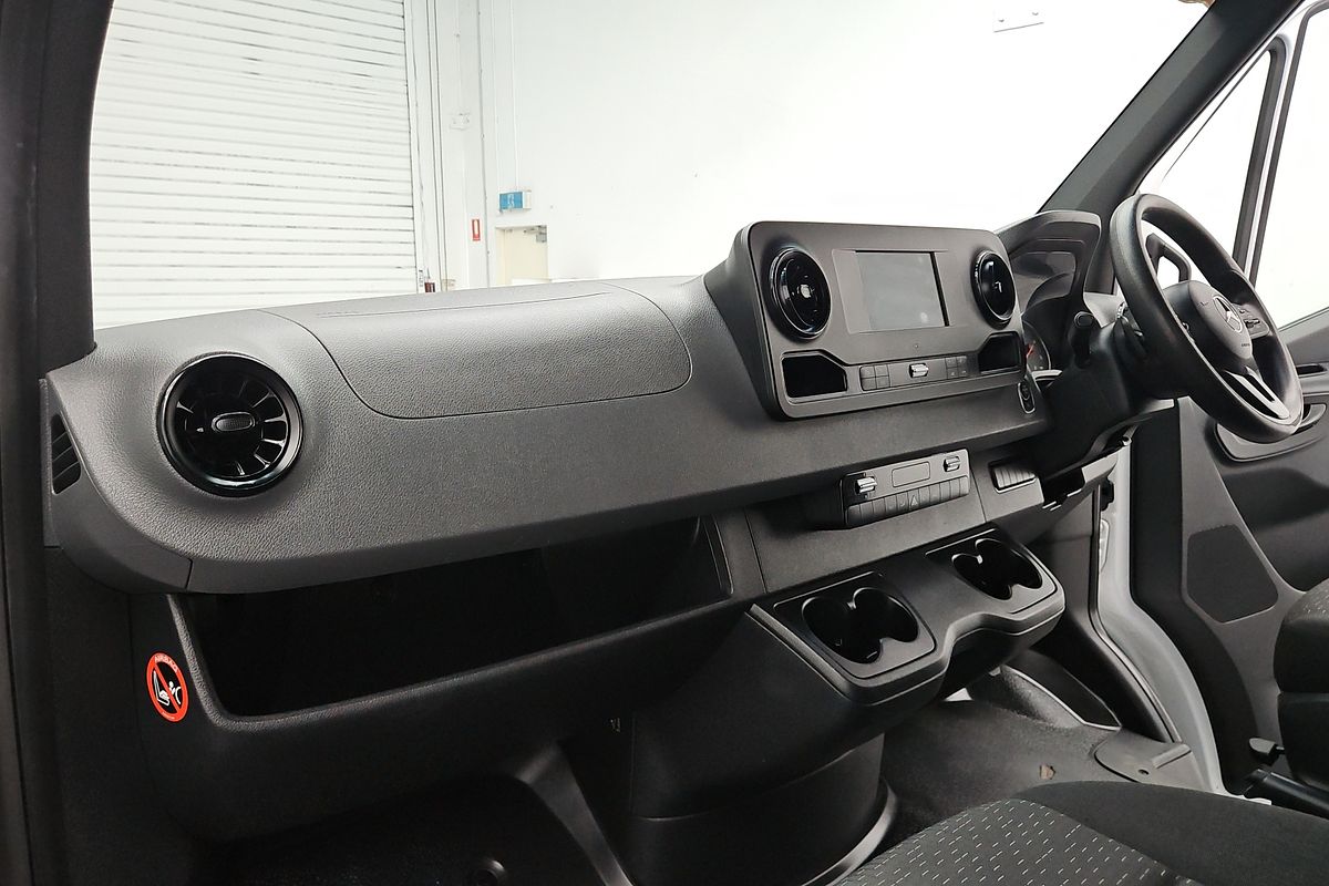 2021 Mercedes-Benz Sprinter 414CDI VS30 MWB Low Roof