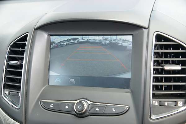 2017 Holden Captiva Active CG thumb-12