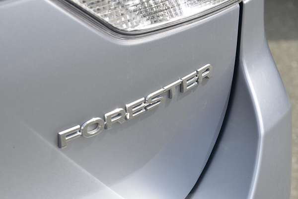 2024 Subaru Forester 2.5i S5 thumb-19