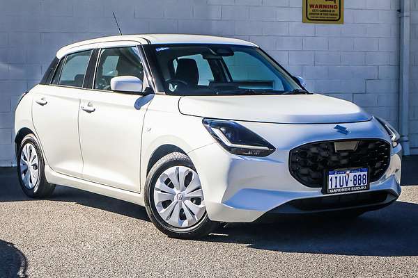 2025 Suzuki Swift Hybrid UZ