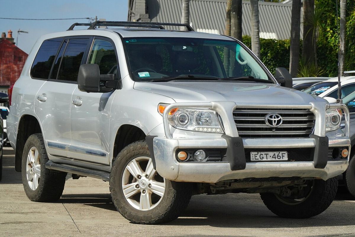 2014 Toyota Landcruiser Sahara VDJ200R