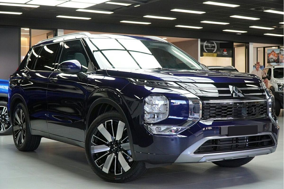 2025 Mitsubishi Outlander Exceed ZM