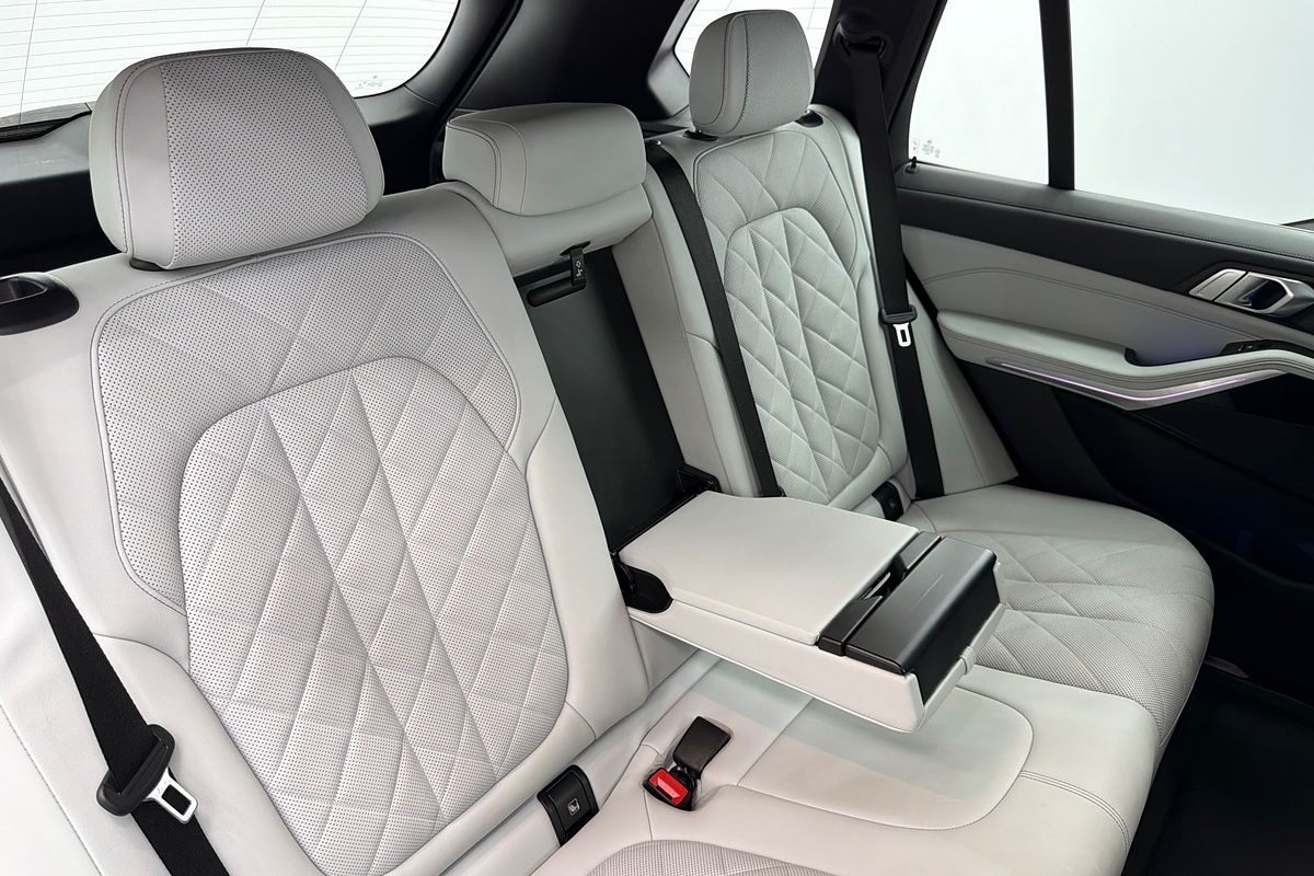 2023 BMW X5 xDrive30d M Sport G05