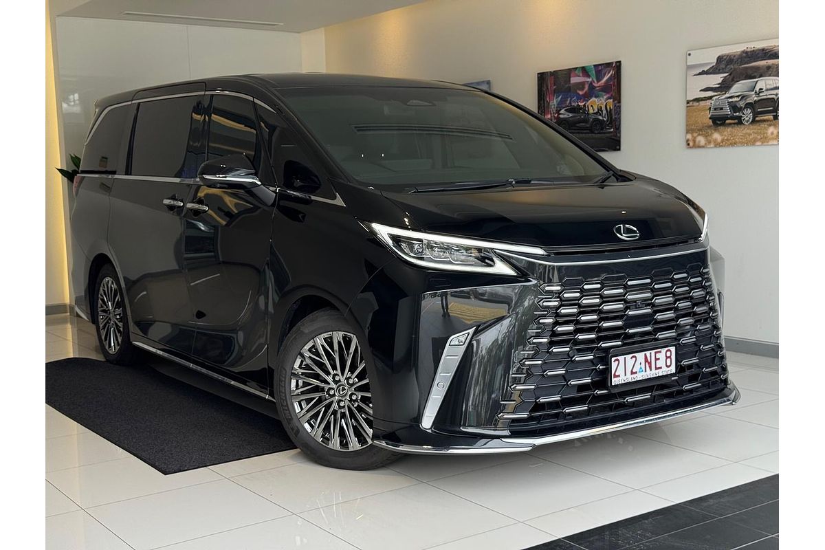 2024 Lexus LM LM500h Ultra Luxury TAWH15R