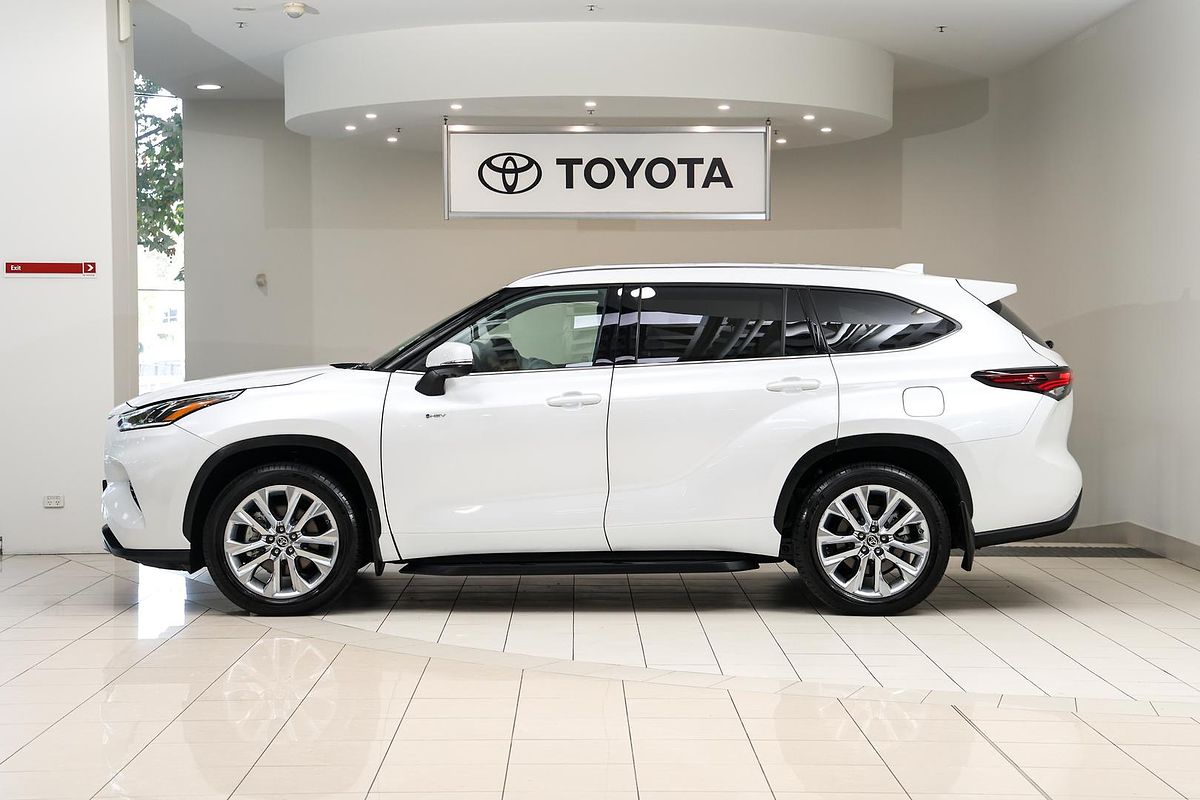 2024 Toyota Kluger Grande AXUH78R