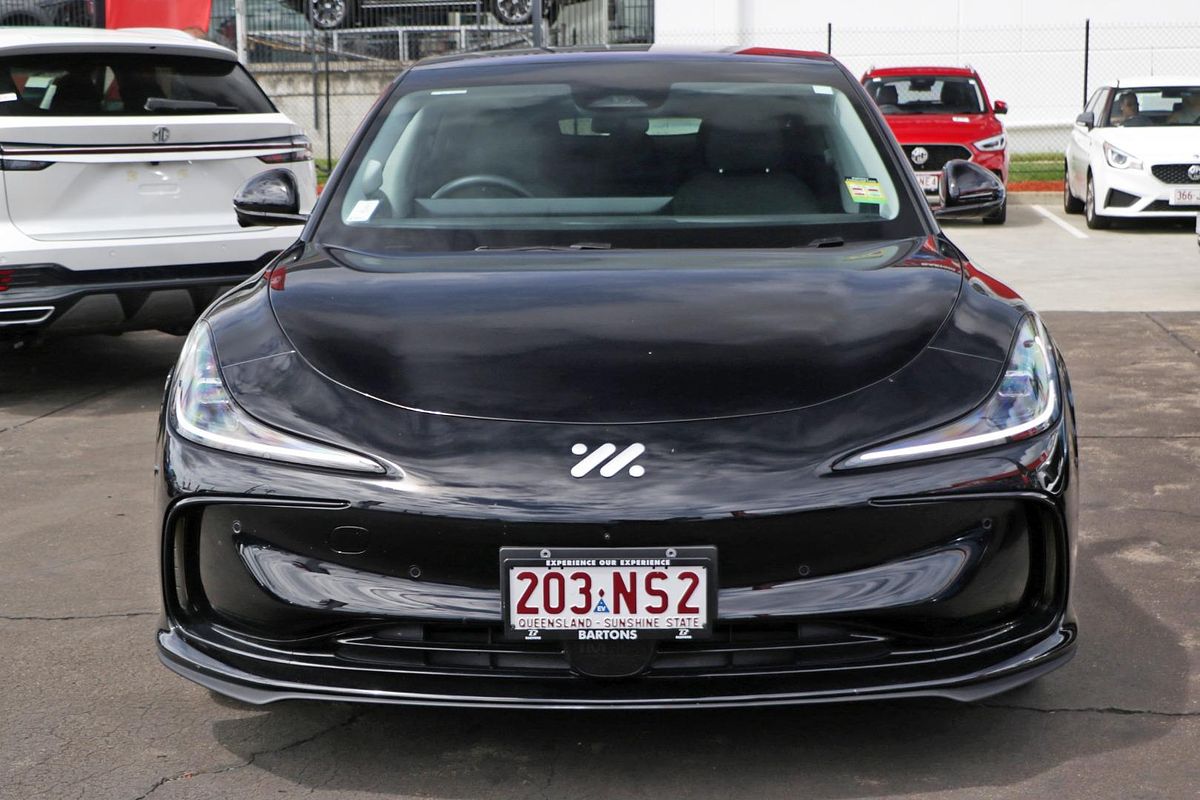 2025 MG IM5 Performance P12L