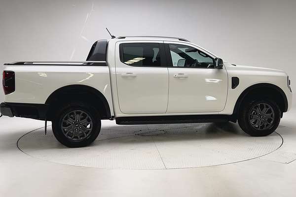 2025 Ford Ranger Wildtrak 4X4 2.0L thumb-2