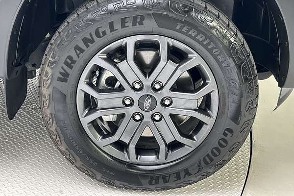 2025 Ford Ranger Wildtrak 4X4 2.0L thumb-9
