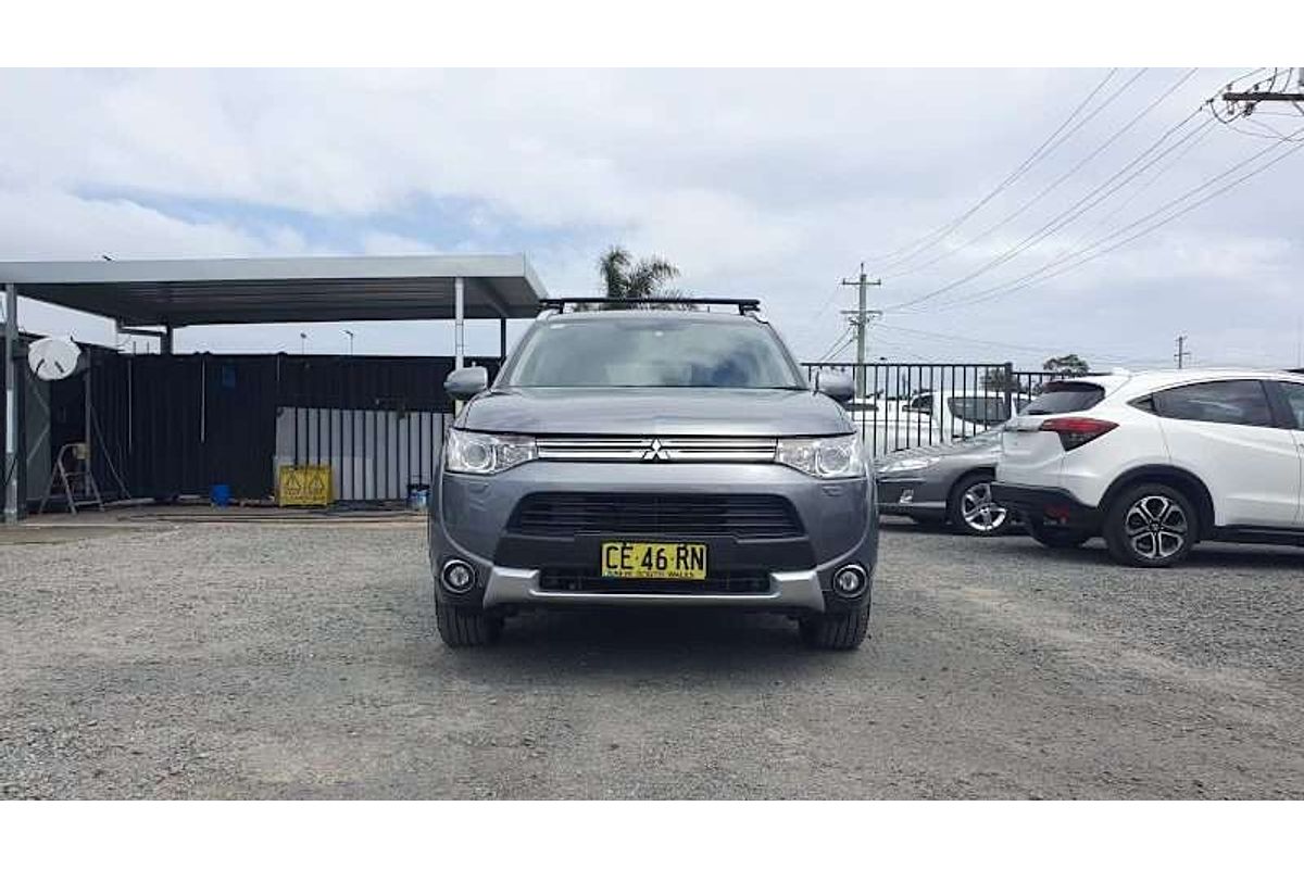 2014 Mitsubishi Outlander PHEV Aspire ZJ