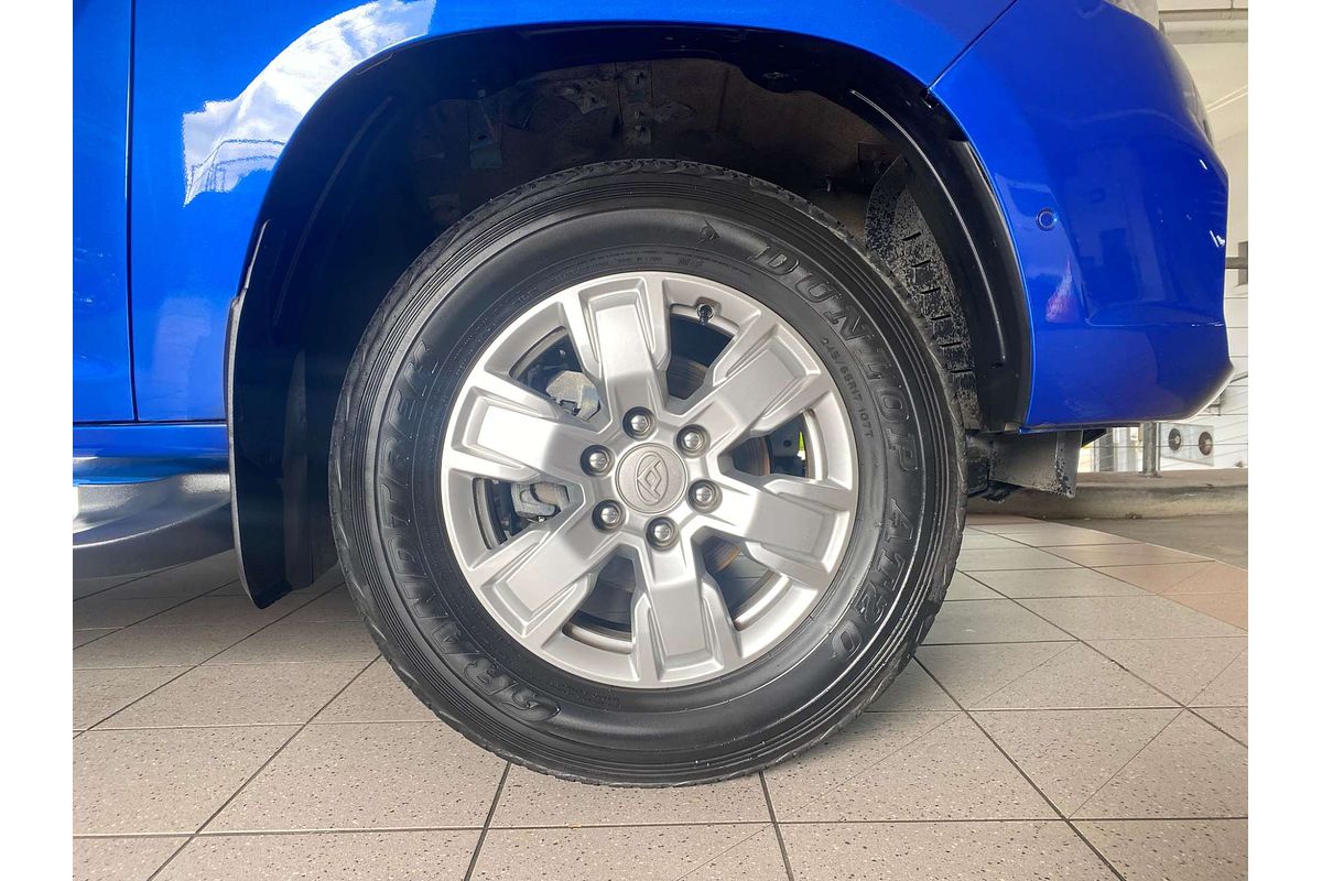 T60 SK8C MY21 PRO (4x4) 2.8L DT4 DIESEL TURBO F/INJ 6 SP AUTO DIRECT SHIFT DOUBLE CAB UTILITY 