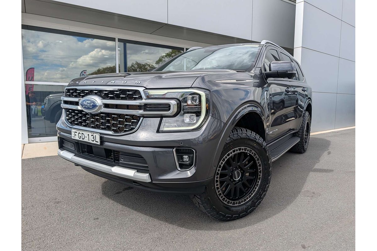 2023 Ford Everest Platinum 3.0L