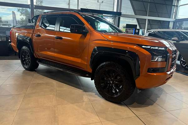 2025 Mitsubishi Triton GSR MV 4X4