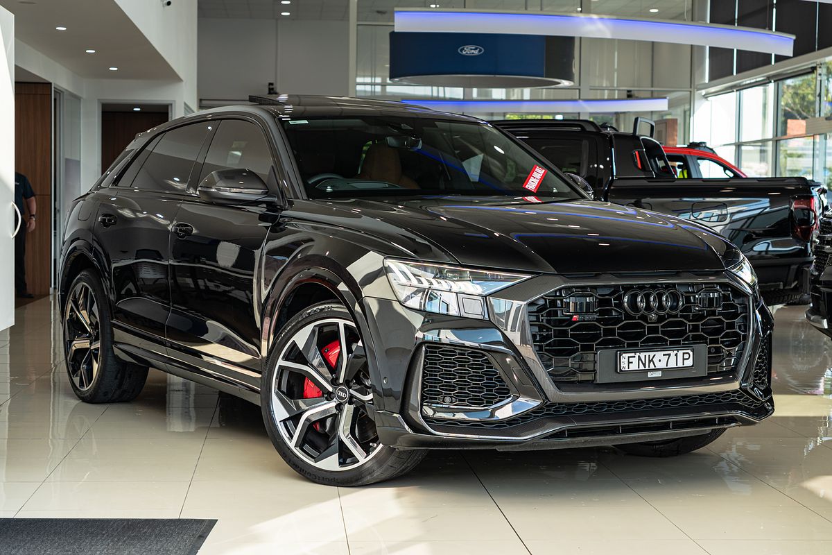 2023 Audi RS Q8 TFSI F1