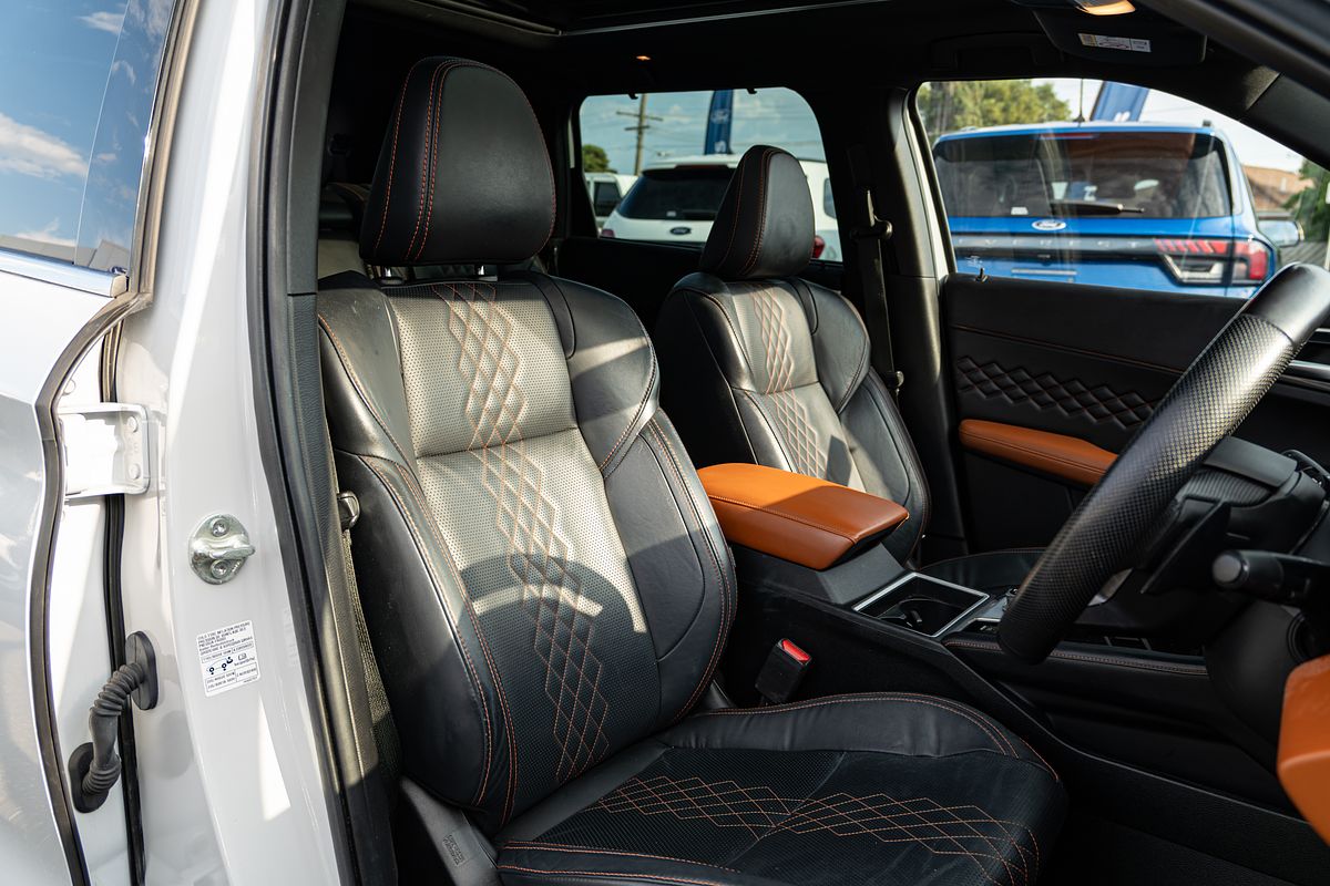 2022 Mitsubishi Outlander Exceed Tourer ZM