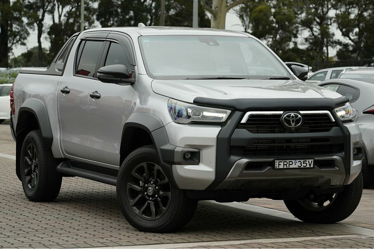 2025 Toyota Hilux Rogue 48V GUN126R 4X4