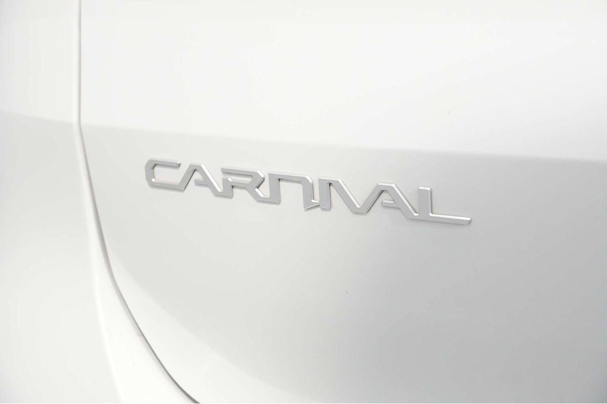 2023 Kia Carnival S KA4