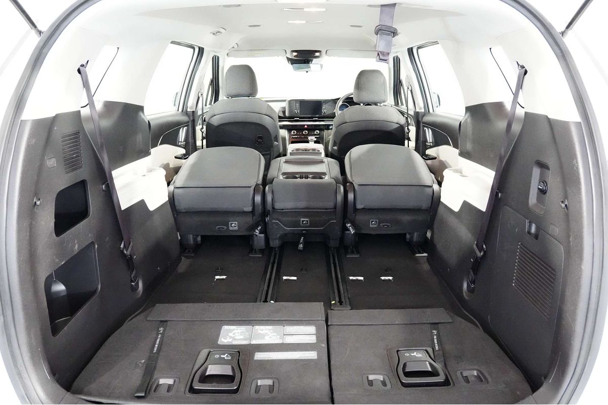 2023 Kia Carnival S KA4