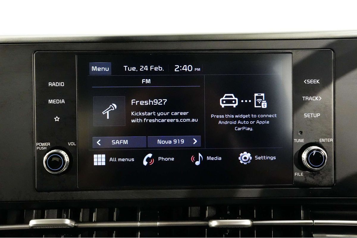 2023 Kia Carnival S KA4