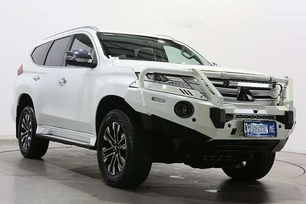 2022 Mitsubishi Pajero Sport GLS QF