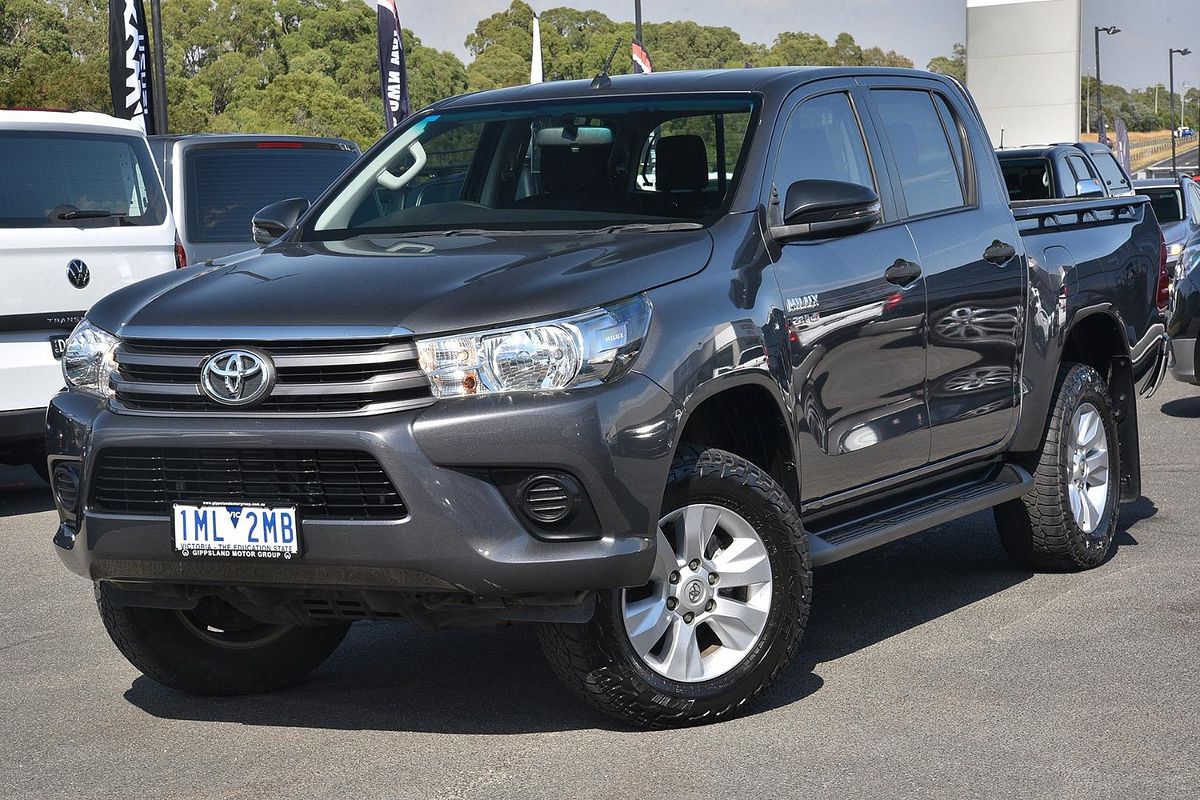 2017 Toyota Hilux SR GUN126R 4X4