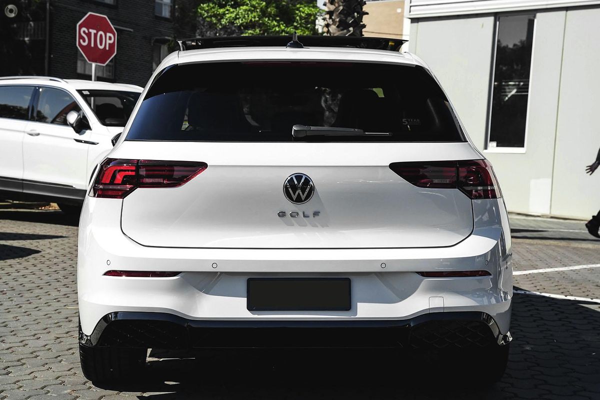 2026 Volkswagen Golf 110TSI R-Line 8.5