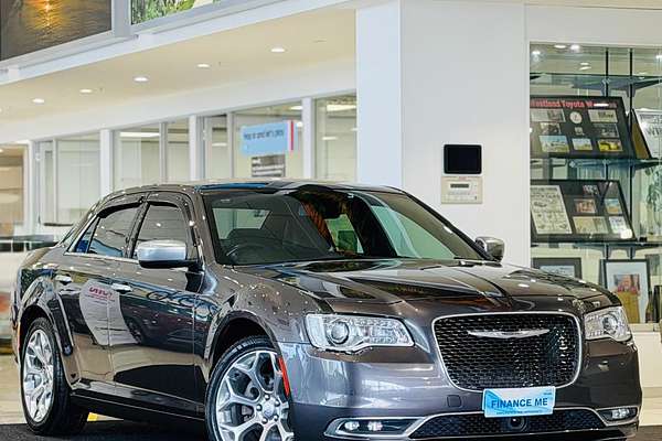 2019 Chrysler 300 C Luxury LX