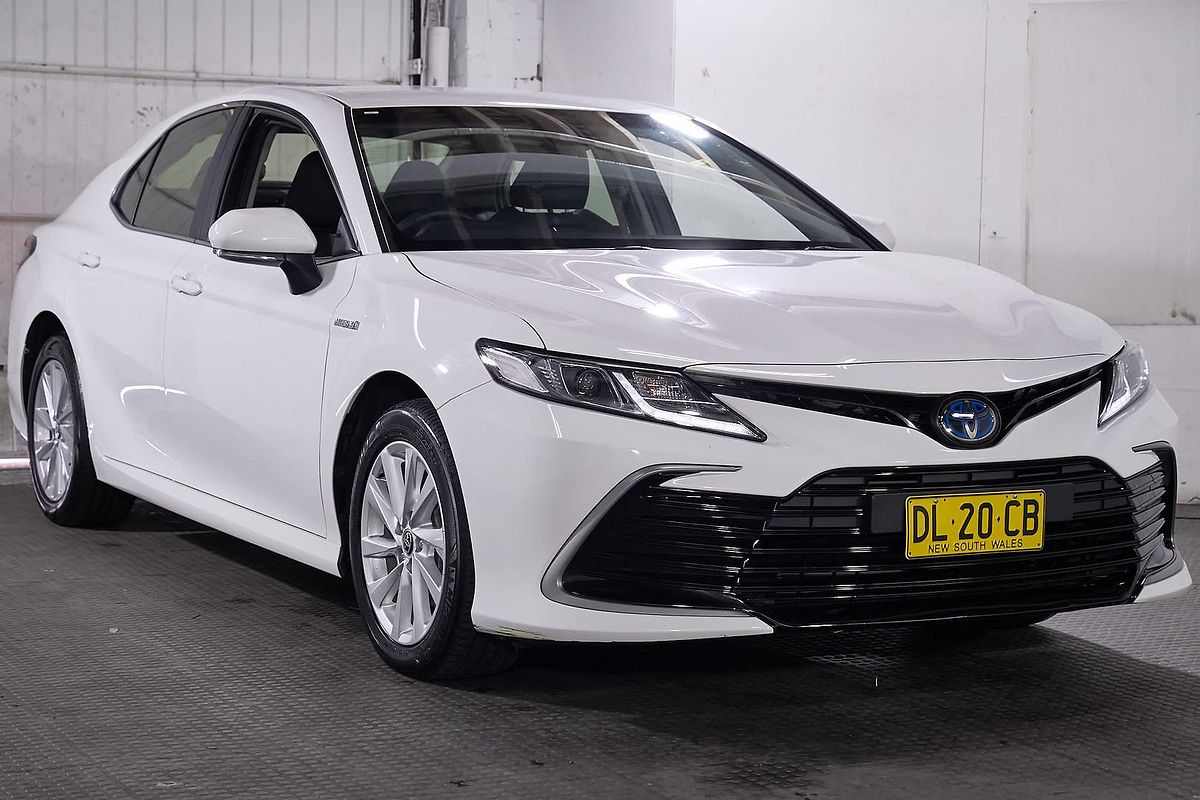 2024 Toyota Camry Ascent AXVH70R