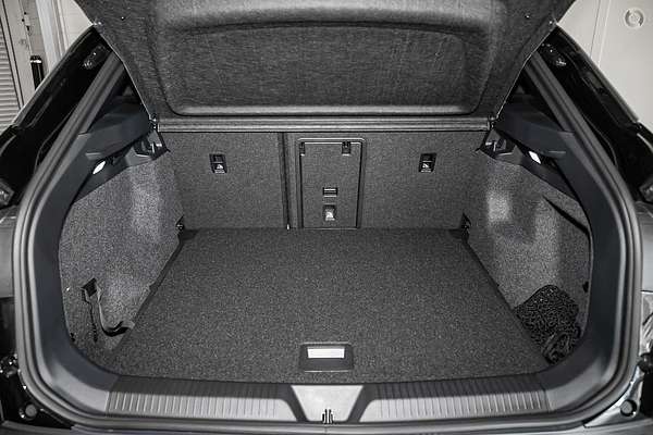 2025 Volkswagen ID.4 Pro E2