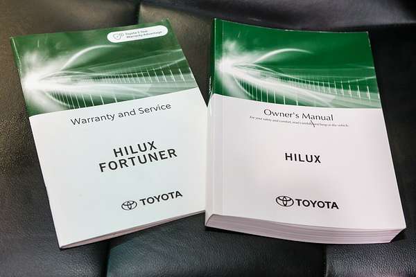 2023 Toyota Hilux SR5 GUN126R 4X4