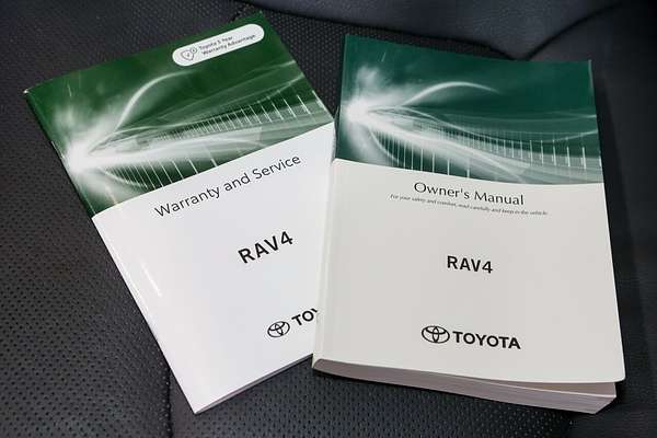 2022 Toyota RAV4 Cruiser AXAH54R