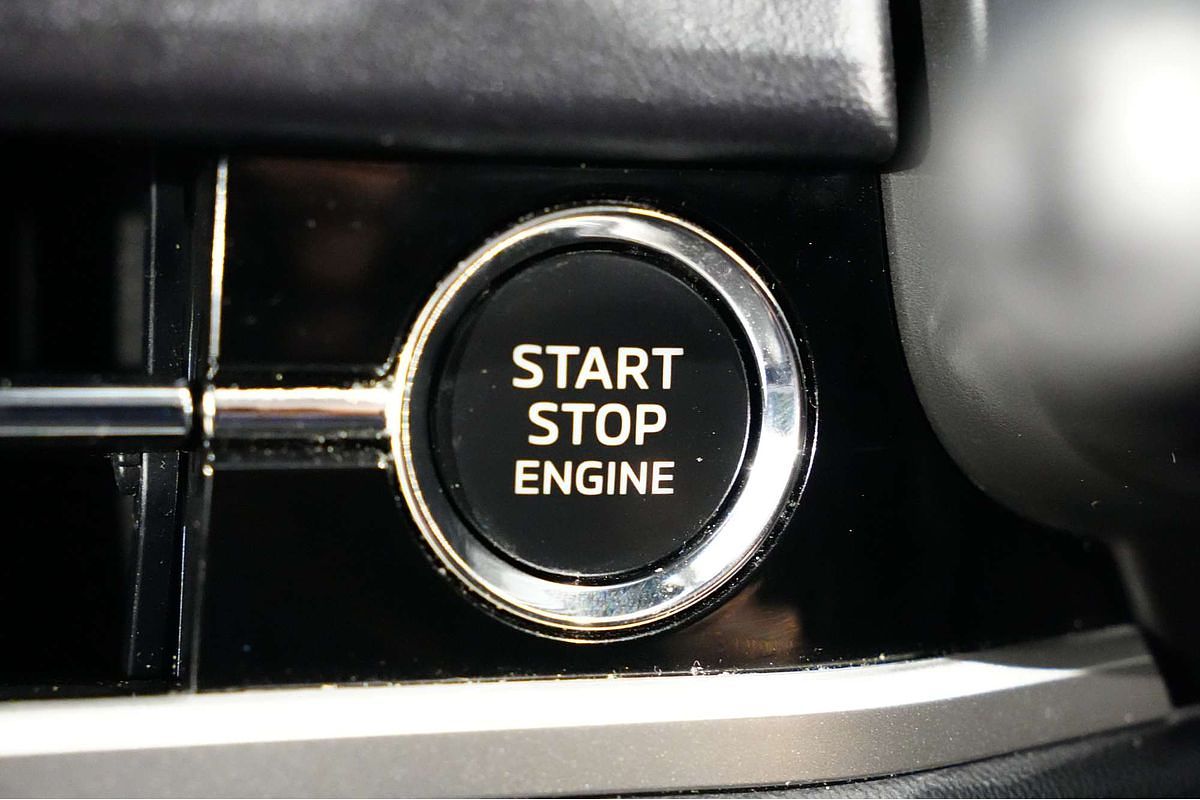 2022 Mitsubishi Outlander ES ZM