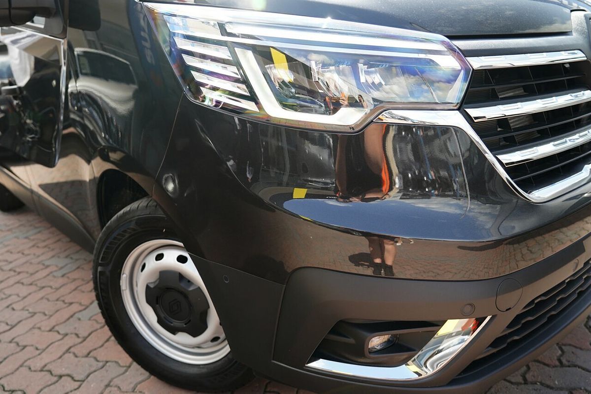 2025 Renault Trafic Premium X82 LWB Low Roof