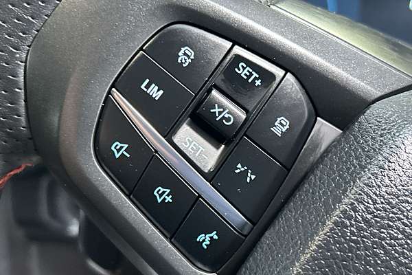 2025 Ford Ranger Raptor 4X4 3.0L thumb-17