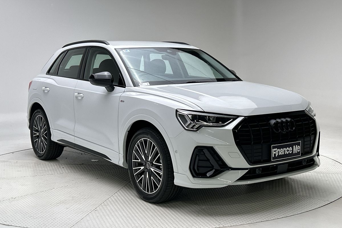 2025 Audi Q3 35 TFSI S line edition F3