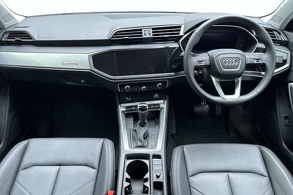 2025 Audi Q3 35 TFSI S line edition F3 thumb-19