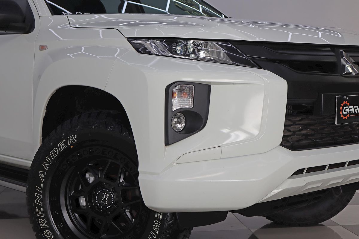 2022 Mitsubishi Triton GLX MR 4X4