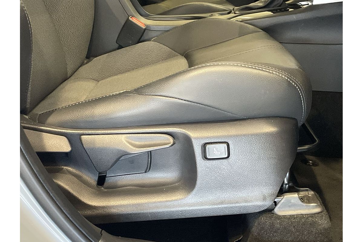 2022 Toyota Corolla Cross GXL MXGH10R