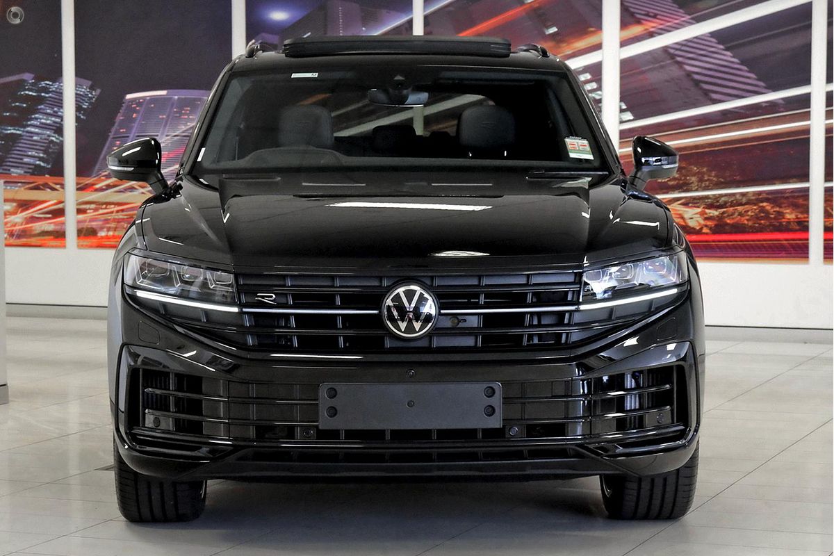 2025 Volkswagen Touareg R RC