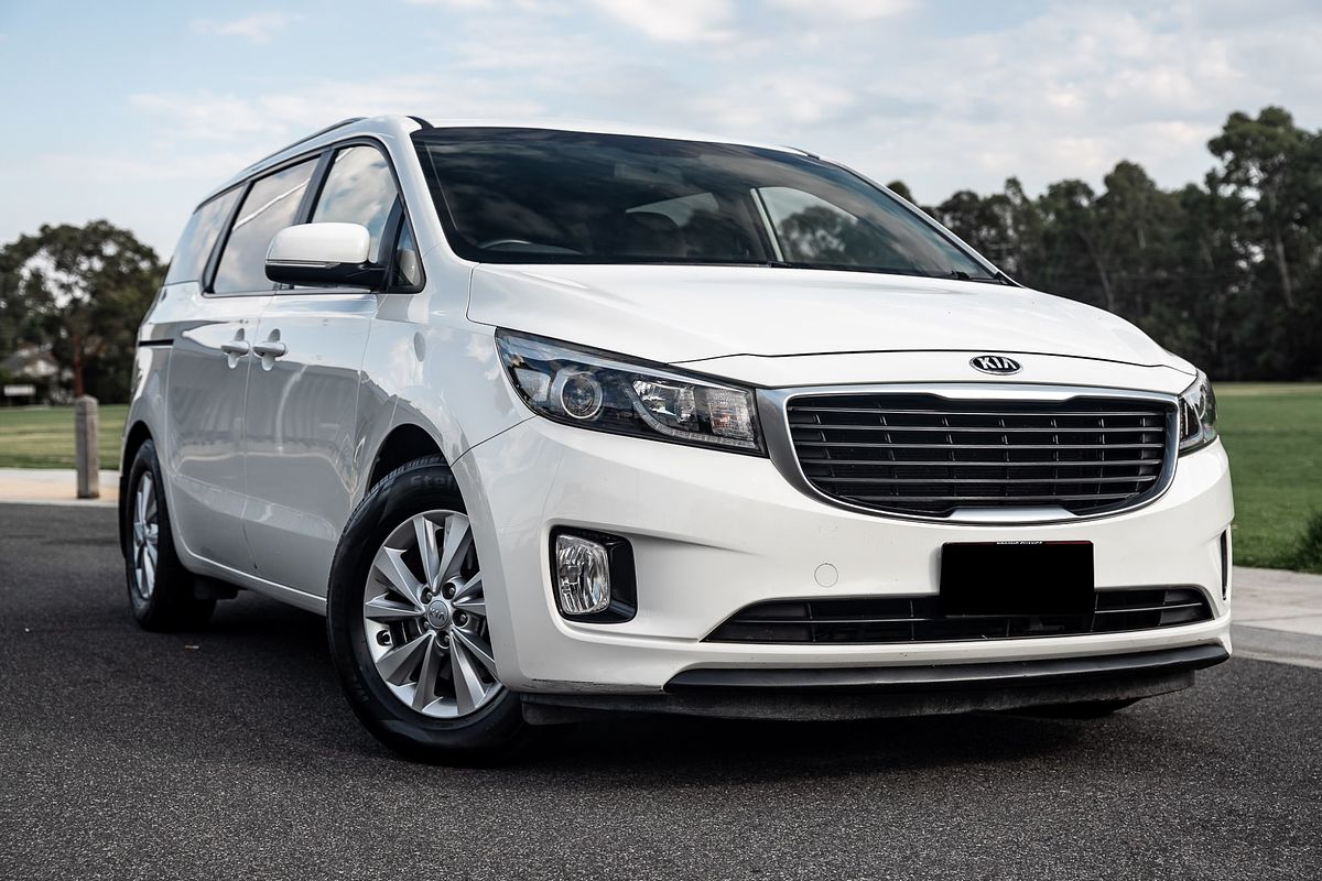 2015 Kia Carnival Si YP