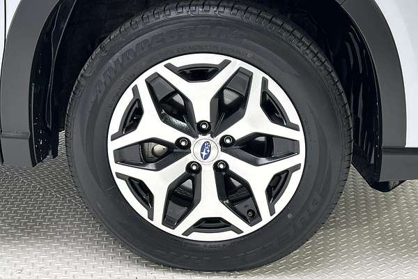 2024 Subaru Forester 2.5i S5 thumb-9