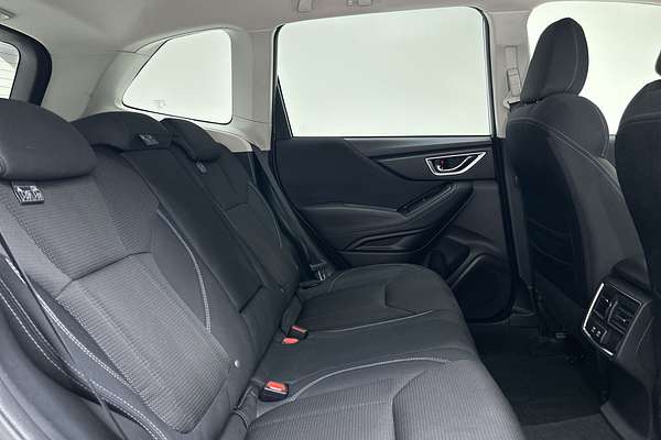 2024 Subaru Forester 2.5i S5 thumb-11