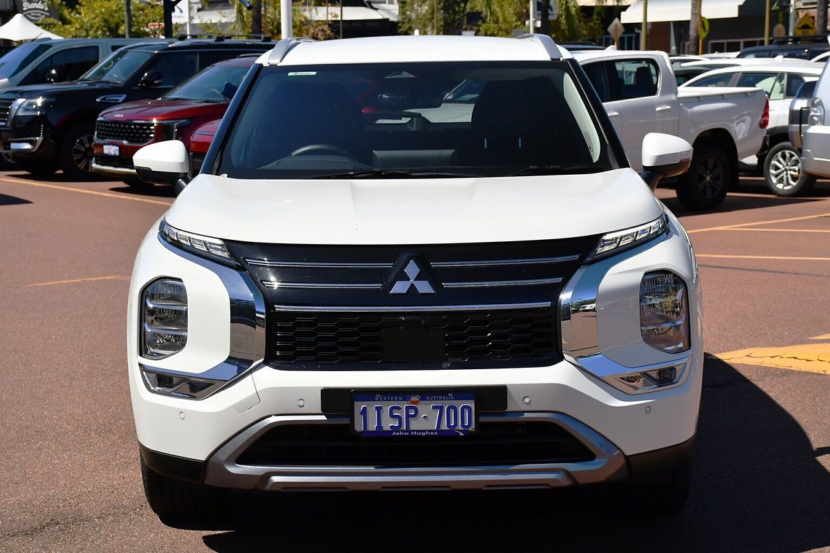 2025 Mitsubishi Outlander LS ZM