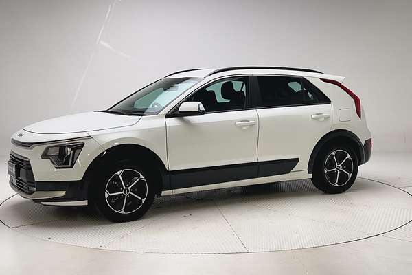 2023 Kia Niro HEV S SG2 thumb-3