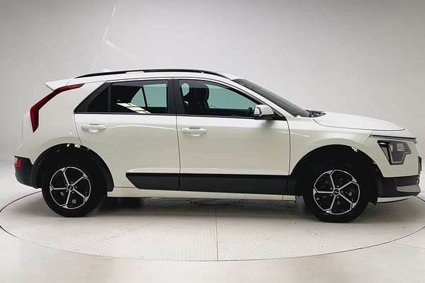 2023 Kia Niro HEV S SG2 thumb-8